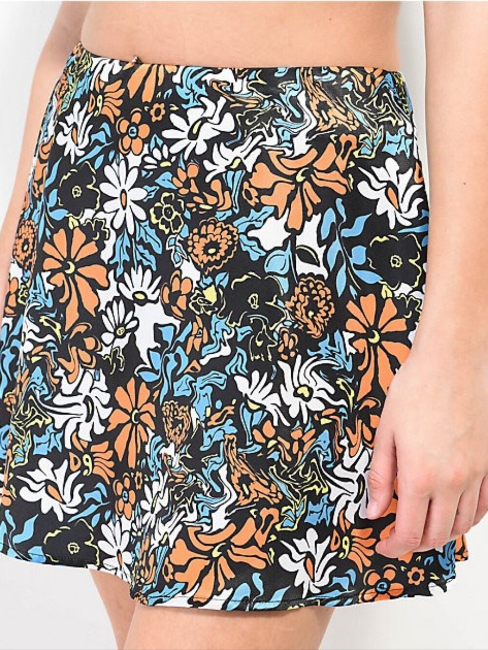 NWOT Empyre - Maggie Foral Satin Mini Skirt